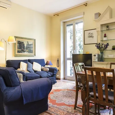 Lemon Tree Vatican City Apartment *